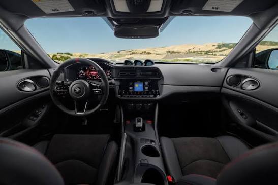Interior del Nissan Z NISMO